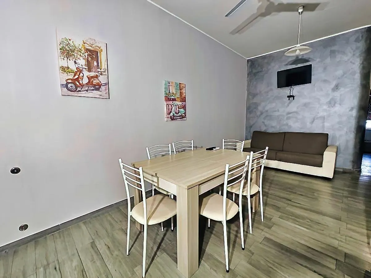Etnapartment 1 Giardini Naxos 0*,  Italy